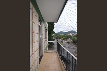 Apartamento para alugar com 72m², 2 quartos e 1 vagaVaranda do Quarto 2