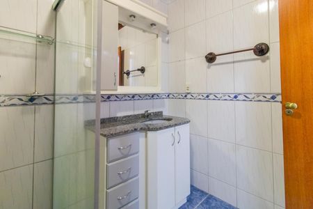 Casa para alugar com 131m², 3 quartos e 2 vagas Casa para alugar com 131m², 3 quartos e 2 vagasBanheiro