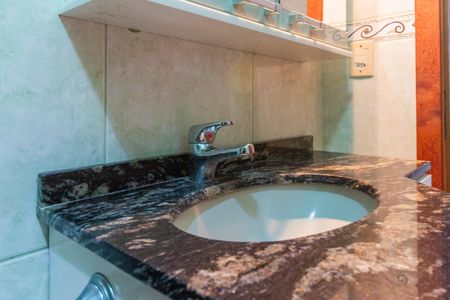 Casa para alugar com 131m², 3 quartos e 2 vagas Casa para alugar com 131m², 3 quartos e 2 vagasBanheiro