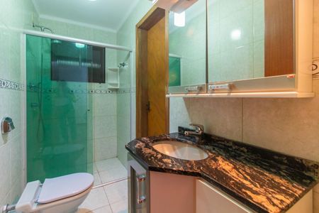 Casa para alugar com 131m², 3 quartos e 2 vagas Casa para alugar com 131m², 3 quartos e 2 vagasBanheiro