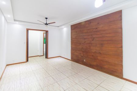 Sala de casa para alugar com 3 quartos, 131m² em Nonoai, Porto Alegre