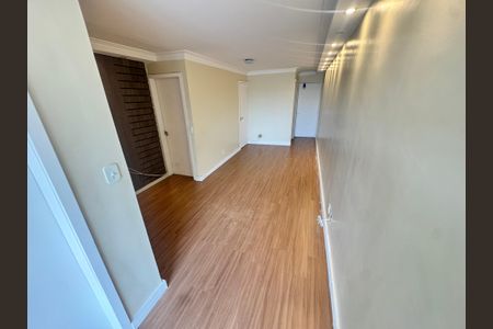 Sala de apartamento para alugar com 2 quartos, 55m² em Csb 6, Brasília
