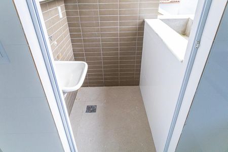 Apartamento para alugar com 70m², 3 quartos e 1 vagaÁrea de Serviço