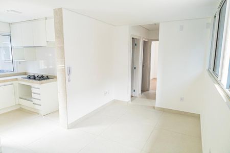Sala de apartamento para alugar com 3 quartos, 70m² em Itapoã, Belo Horizonte
