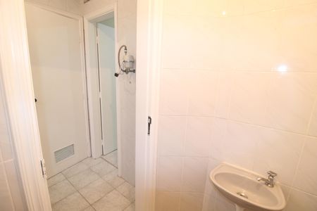 Apartamento à venda com 94m², 4 quartos e 2 vagasÁrea de Serviço - Banheiro