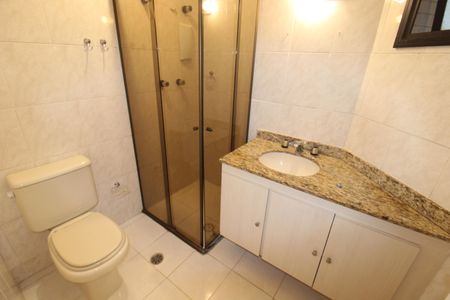 Apartamento à venda com 94m², 4 quartos e 2 vagasBanheiro 2