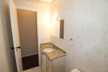 Apartamento à venda com 94m², 4 quartos e 2 vagasBanheiro