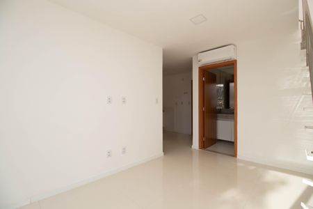 Apartamento para alugar com 80m², 1 quarto e 1 vagaSala