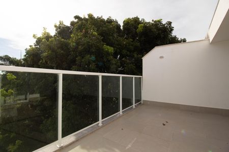 Apartamento para alugar com 80m², 1 quarto e 1 vagaVaranda