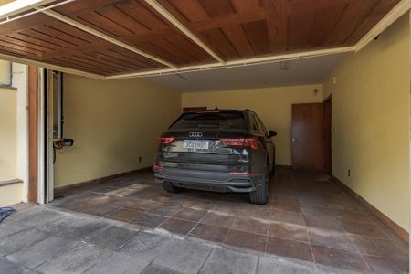 Casa à venda com 250m², 5 quartos e 4 vagasGaragem