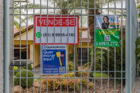COEY-1287 de casa à venda com 5 quartos, 250m² em Três Figueiras, Porto Alegre