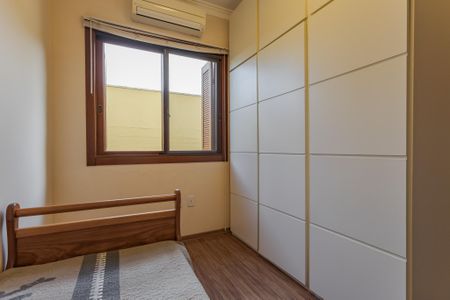 Casa à venda com 250m², 5 quartos e 4 vagasQuarto