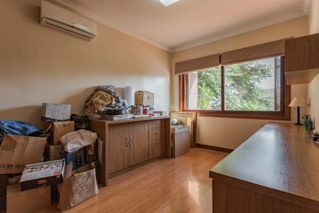 Casa à venda com 250m², 5 quartos e 4 vagasQuarto