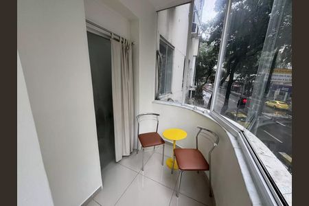 Apartamento à venda com 152m², 3 quartos e sem vagaVaranda