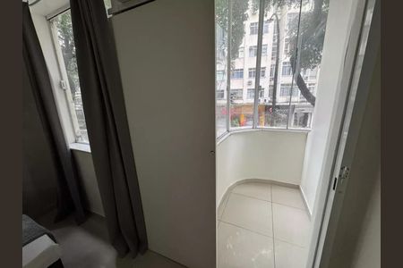 Apartamento à venda com 152m², 3 quartos e sem vagaVaranda