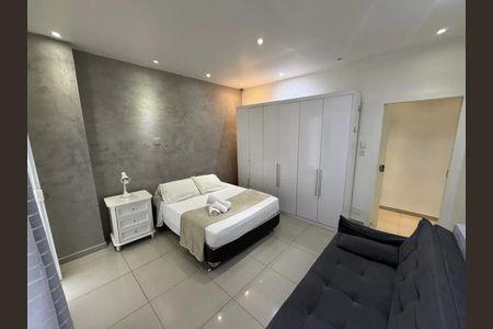 Apartamento à venda com 152m², 3 quartos e sem vagaQuarto