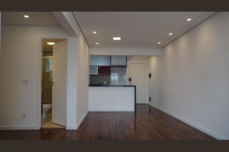 Apartamento à venda com 75m², 2 quartos e 2 vagasSala