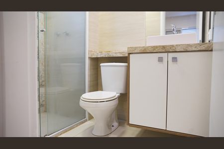 Apartamento à venda com 75m², 2 quartos e 2 vagasBanheiro da Suíte