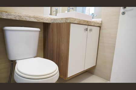 Apartamento à venda com 75m², 2 quartos e 2 vagasBanheiro da Suíte