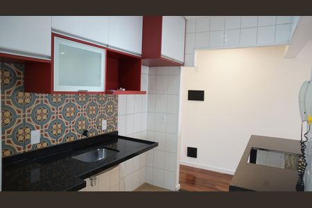 Apartamento à venda com 75m², 2 quartos e 2 vagasCozinha - Armários