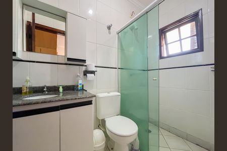 Casa para alugar com 184m², 4 quartos e 5 vagasBanheiro da Suíte 2