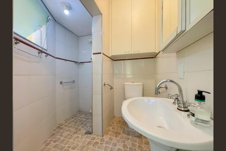 Banheiro da Suíte 1 de casa para alugar com 4 quartos, 184m² em Bela Vista, Osasco