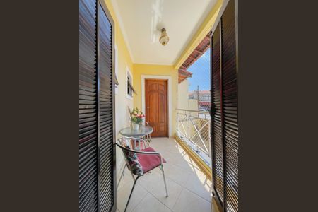 Casa para alugar com 184m², 4 quartos e 5 vagasSacada da Suíte 2