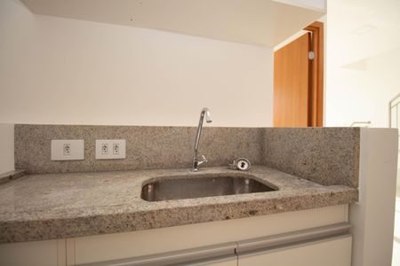 Apartamento para alugar com 85m², 1 quarto e 1 vaga