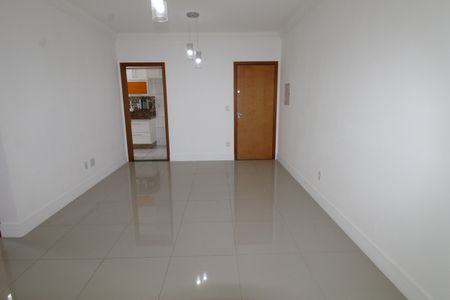 Apartamento para alugar com 94m², 2 quartos e 1 vagaSala