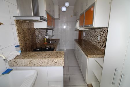 Apartamento para alugar com 94m², 2 quartos e 1 vagaÁrea de Serviço