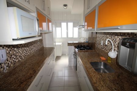 Apartamento para alugar com 94m², 2 quartos e 1 vagaCozinha