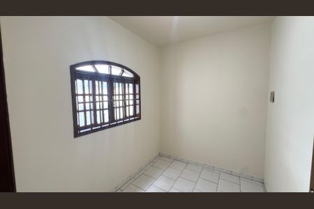 Casa de condomínio para alugar com 76m², 2 quartos e 1 vagaQuarto 1