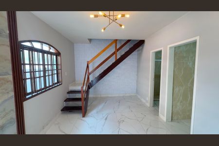Casa de condomínio para alugar com 76m², 2 quartos e 1 vagaSala