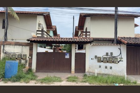 Casa de condomínio para alugar com 76m², 2 quartos e 1 vagaFachada