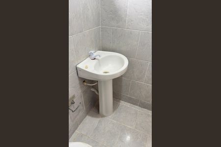 Casa de condomínio para alugar com 76m², 2 quartos e 1 vagaBanheiro 2