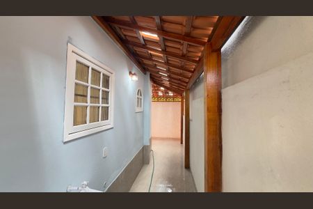 Casa de condomínio para alugar com 76m², 2 quartos e 1 vagaÁrea de Serviço