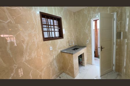 Casa de condomínio para alugar com 76m², 2 quartos e 1 vagaCozinha