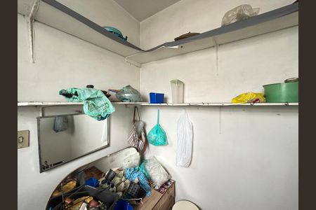 Apartamento para alugar com 100m², 2 quartos e 2 vagasBanheiro de serviço