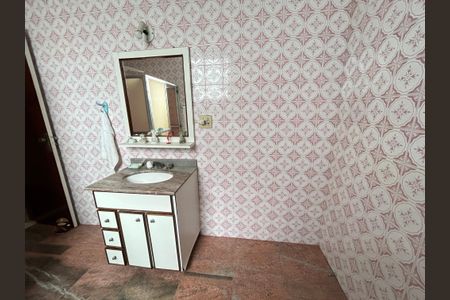 Apartamento para alugar com 100m², 2 quartos e 2 vagasBanheiro