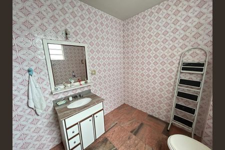 Apartamento para alugar com 100m², 2 quartos e 2 vagasBanheiro