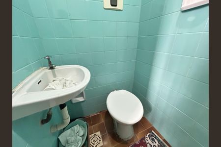 Apartamento para alugar com 100m², 2 quartos e 2 vagasBanheiro de serviço