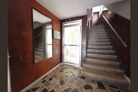 Apartamento para alugar com 100m², 2 quartos e 2 vagasHall de entrada