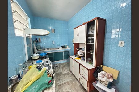 Apartamento para alugar com 100m², 2 quartos e 2 vagasCozinha