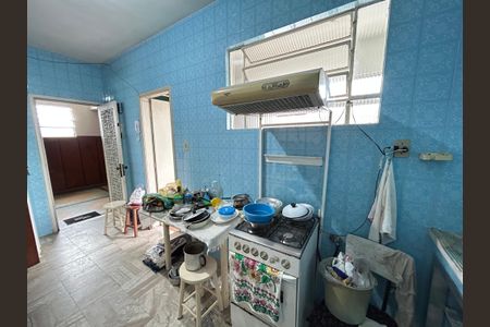 Apartamento para alugar com 100m², 2 quartos e 2 vagasCozinha