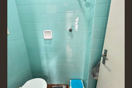 Apartamento para alugar com 100m², 2 quartos e 2 vagasBanheiro de serviço