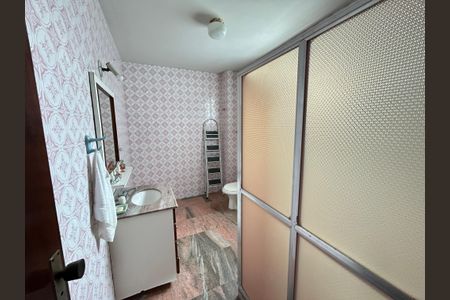 Apartamento para alugar com 100m², 2 quartos e 2 vagasBanheiro