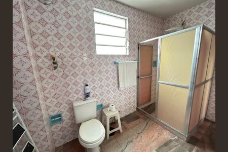 Apartamento para alugar com 100m², 2 quartos e 2 vagasBanheiro