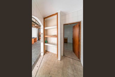 Casa à venda com 157m², 2 quartos e 4 vagas Casa à venda com 157m², 2 quartos e 4 vagasÁrea de Serviço