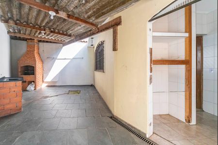 Casa à venda com 157m², 2 quartos e 4 vagas Casa à venda com 157m², 2 quartos e 4 vagasÁrea Gourmet