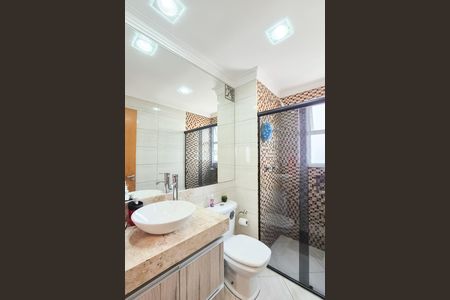 Apartamento à venda com 107m², 3 quartos e 2 vagasBanheiro da Suíte